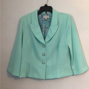 Gabriella Skye Woman’s Light Green Blazer. Size 12.